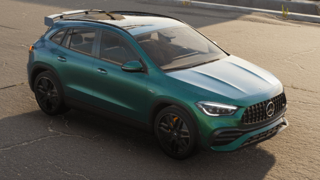 Autofolierung Frankfurt mit Avery Dennison Gloss Hidden Forest – Hochglänzende Folie in tiefem Waldgrün für ein elegantes und naturinspiriertes Design.