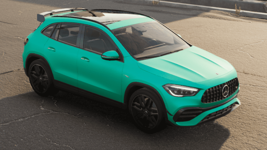 Autofolierung Frankfurt mit Avery Dennison Matte Metallic Emerald Green – Matte Folie in tiefem Smaragdgrün mit metallischem Schimmer für ein exklusives und luxuriöses Design.