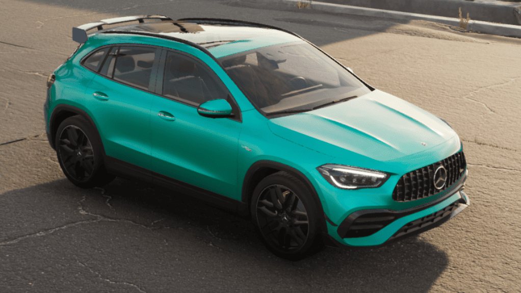 Autofolierung Frankfurt mit Avery Dennison Pearl Dark Green – Perlmutt-Folie in tiefem Dunkelgrün mit schimmerndem Effekt für ein exklusives und luxuriöses Design.