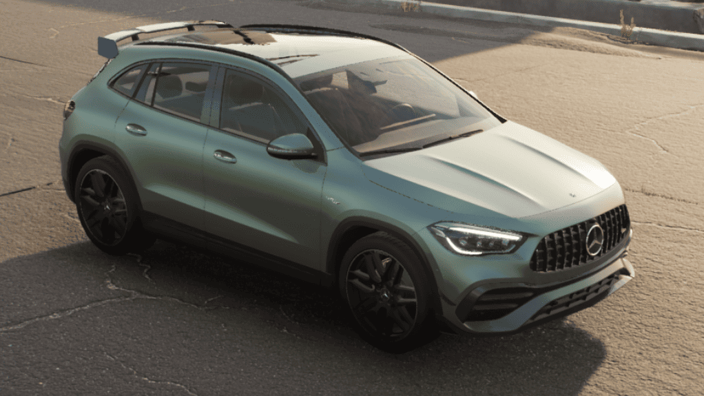 Autofolierung Frankfurt mit Avery Dennison Satin Olive Green – Satin-Folie in intensivem Olivgrün für ein exklusives und naturinspiriertes Design.