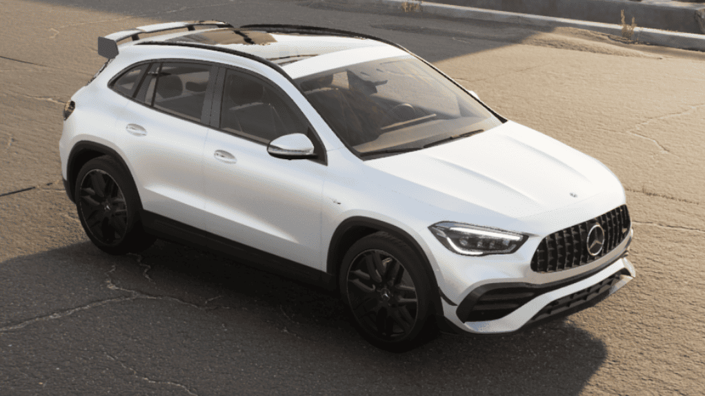 Autofolierung Frankfurt mit Avery Dennison White Snow Pearlescent – Hochglänzende Folie in schimmerndem Weiß mit Perleffekt für ein elegantes und luxuriöses Design.