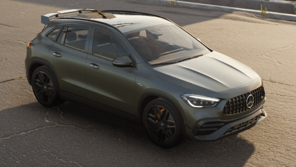 Autofolierung Frankfurt mit AUTO Adventurin Green – Glänzende Folie in tiefem Grün für ein exklusives und luxuriöses Design.