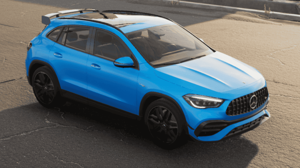 Autofolierung Frankfurt mit der 3M Gloss Intense Blue Folie für eine kräftige, glänzende Optik in intensivem Blau