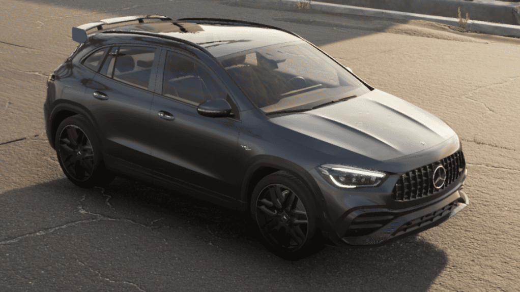 Autofolierung Frankfurt mit 3M HG Black – Hochglänzende Folie in tiefem Schwarz für ein modernes und elegantes Design.