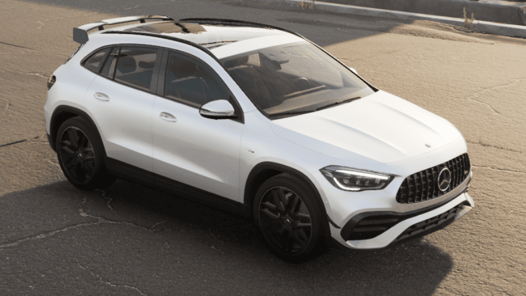 Autofolierung Frankfurt mit 3M Satin Frozen Vanilla – Satin-Folie in cremigem Vanille-Ton für ein elegantes und exklusives Design.