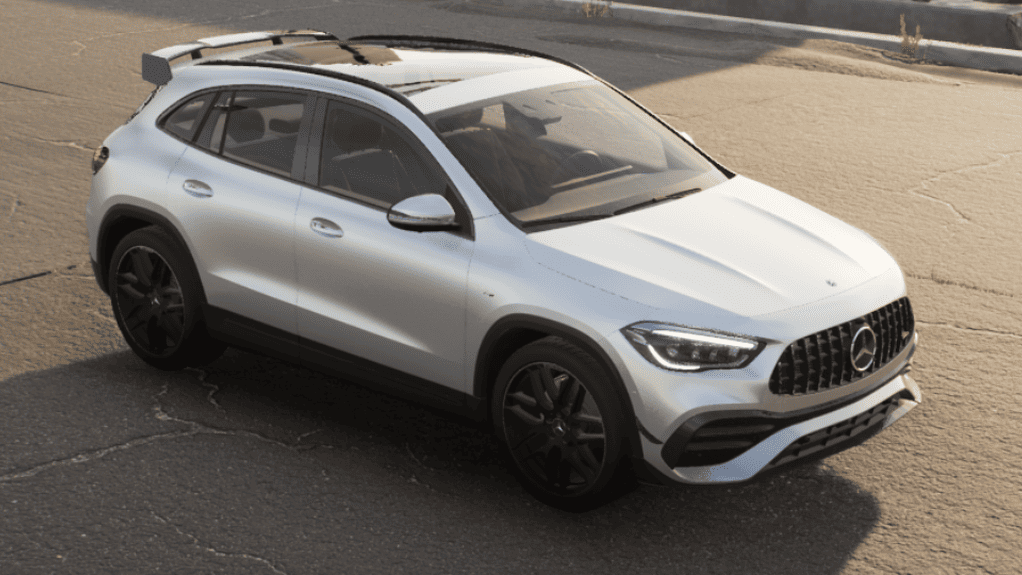 Autofolierung Frankfurt mit 3M Satin White Aluminium – Satin-Folie in edlem Weiß-Aluminium für ein modernes und elegantes Design.